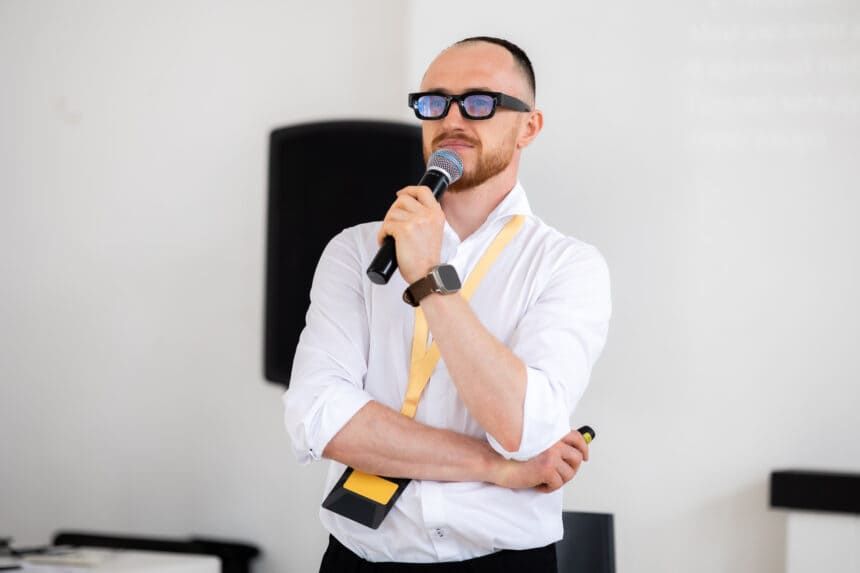 Как бизнесмену уехать в отпуск без потери прибыли